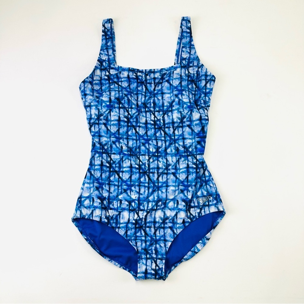Speedo womens one piece swimsuit Size 8 NEW lightly padded cups blue white print